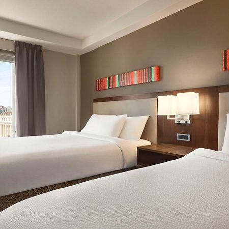 Hilton Garden Inn San Antonio Downtown Riverwalk Екстериор снимка
