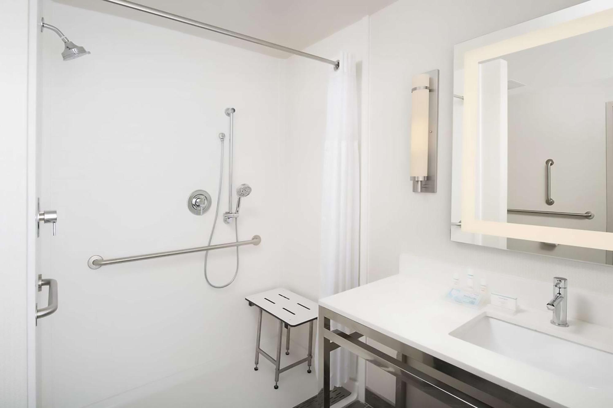 Hilton Garden Inn San Antonio Downtown Riverwalk Екстериор снимка