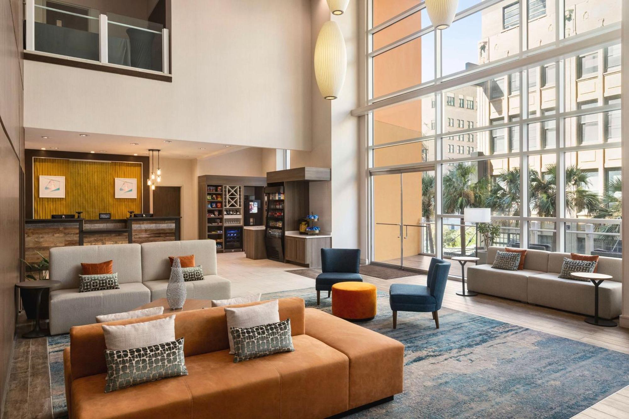 Hilton Garden Inn San Antonio Downtown Riverwalk Екстериор снимка